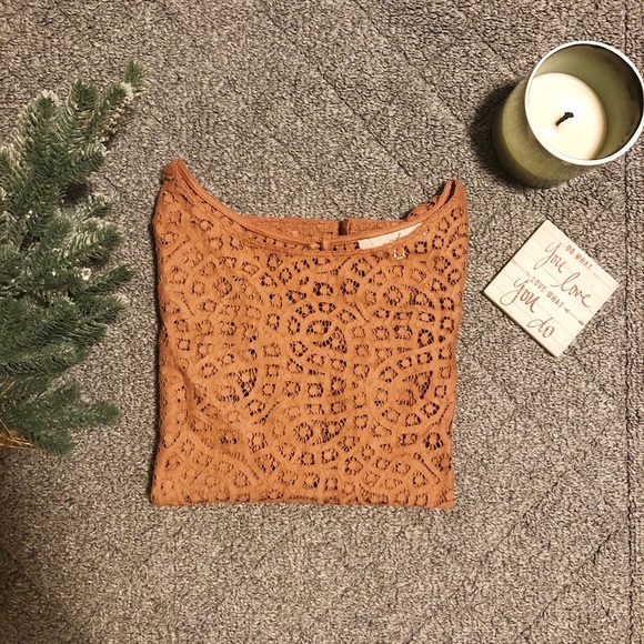 LOFT Tops - Loft Salmon Eyelet Top